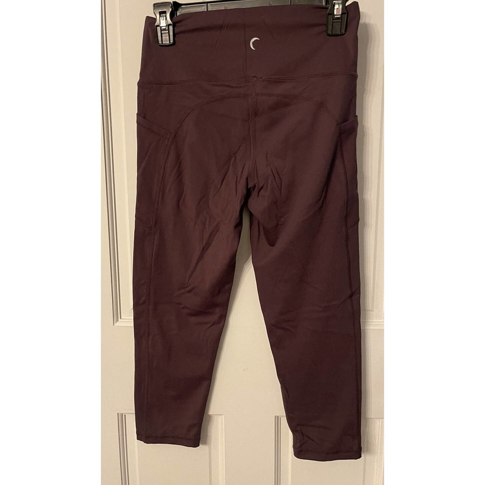 Zyia Active Wine Pocket Brilliant Hi-Rise Capris Size 12